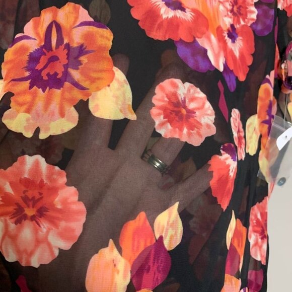 Charming Charlie Semi Sheer Floral Drop Peplum Top Size Small Whimsigoth Spring - Picture 3 of 6